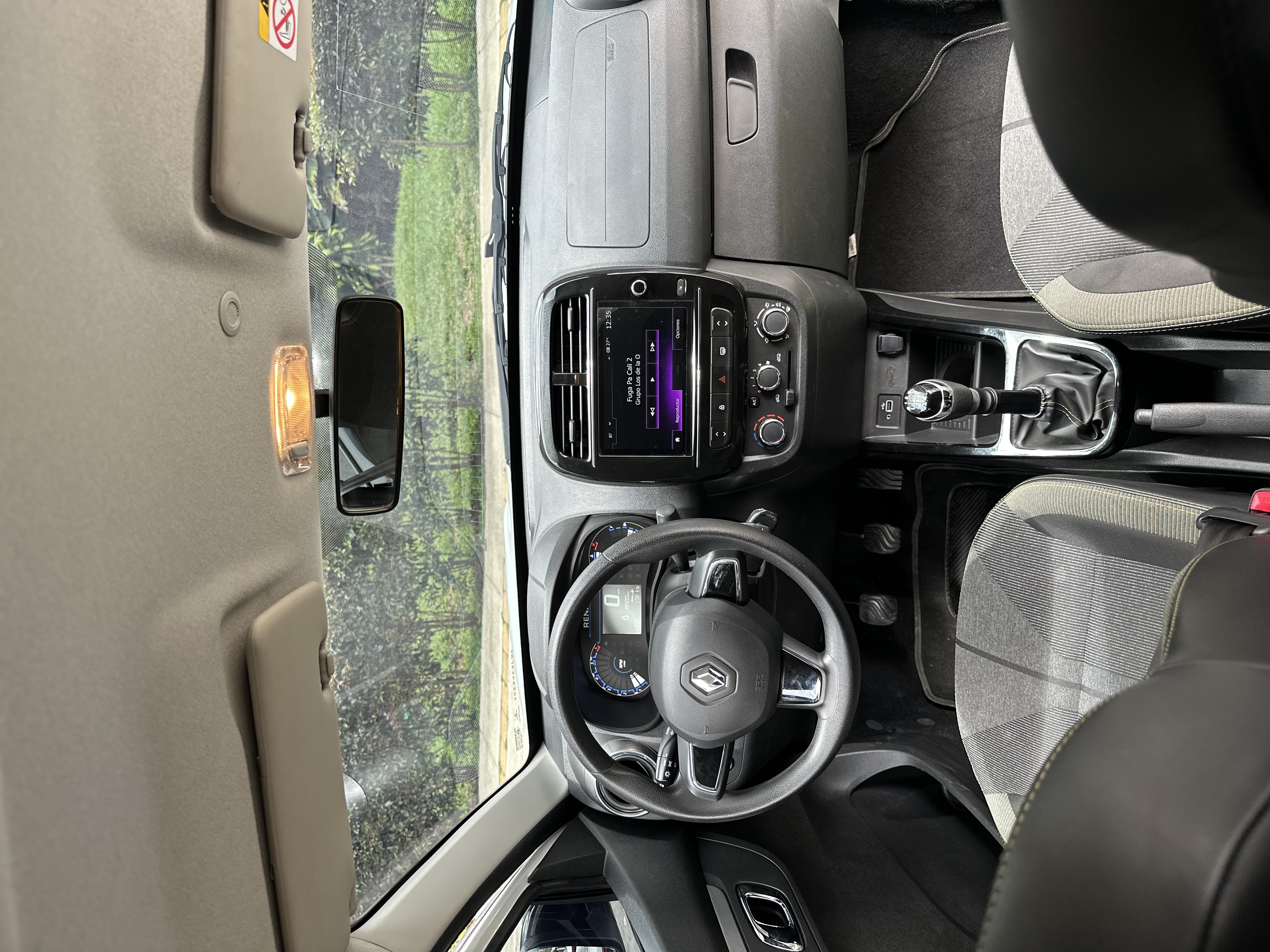 Renault Kwid Outsider miniatura 4